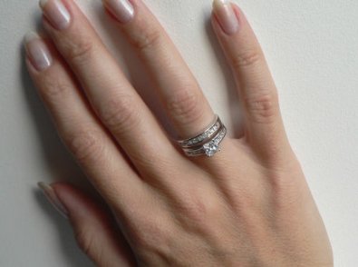 Best+Seller+Amazon.com+Wedding+Ring+ +Women How do you choose your wifes birthday gift