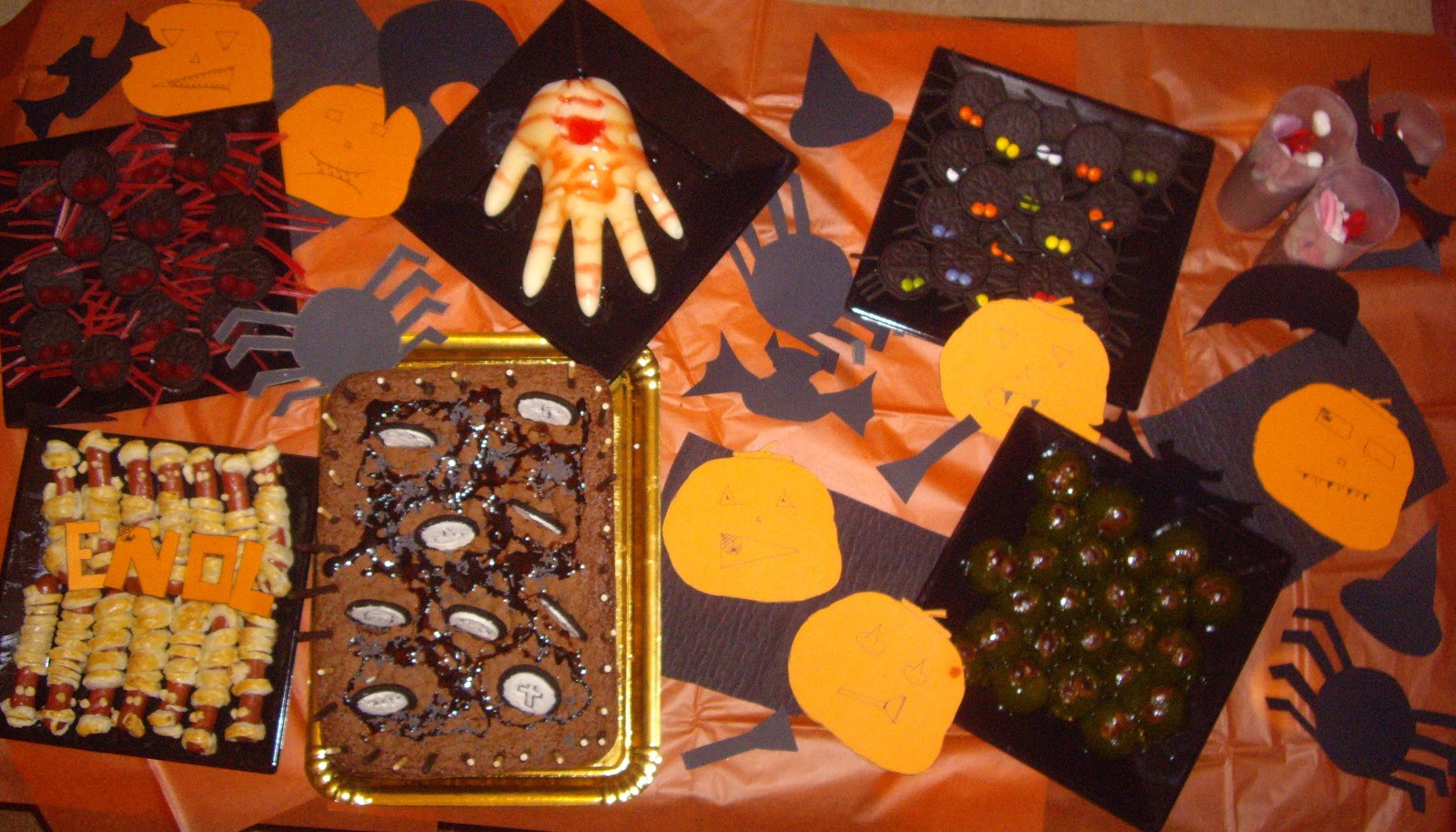  Halloween candy ideas for a CANDY BAR! 