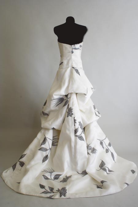 unique wedding gowns Organize your wedding day such as Princes and Kings 