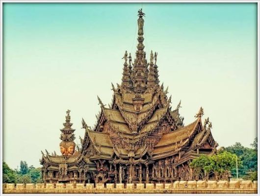 templeof truth thailand 01 3 Types Of Honeymoons