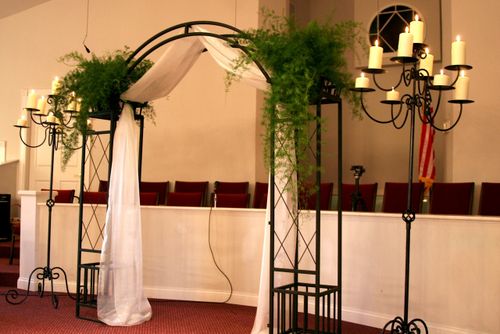  Arch of roses in wedding symbol of romance