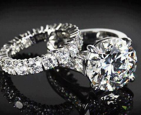 357104269 Collection of engagement rings 2014