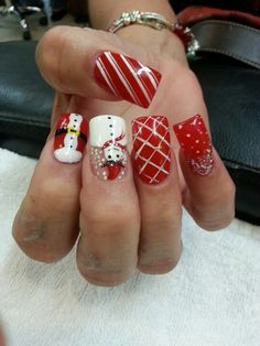 b8496606f49019508caa51a3e4506ac5 Christmas acrylic nails design ideas