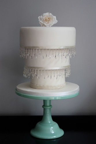 5077859573 a53b212b2a Inverted wedding Cakes ideas 2014