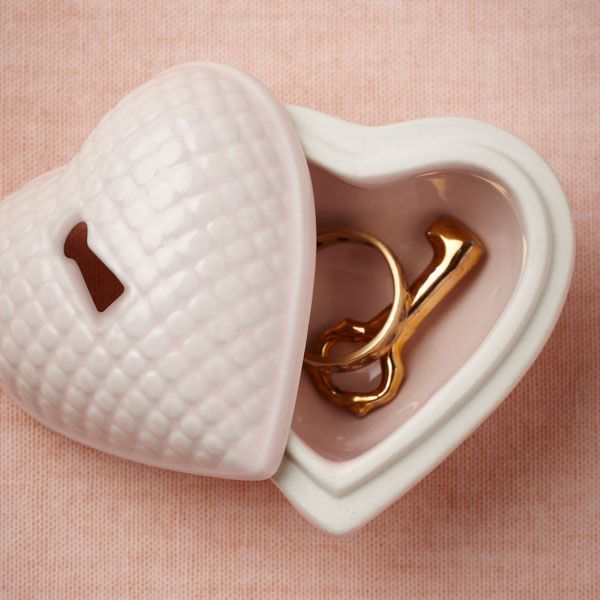 bf6155c6b5f11027e4cd4be470a714ac 10 Meaningful Touches for Your Ceremony