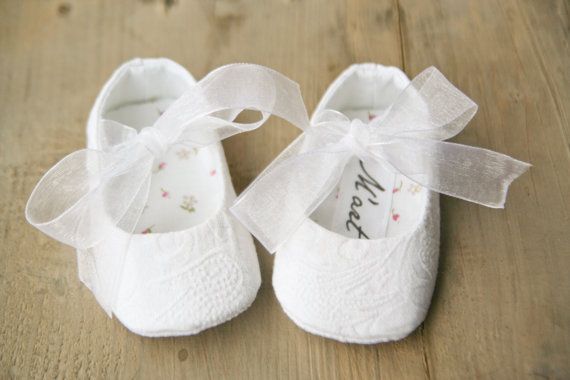c1133dbb4ae42515488b8b5ee2ffae5b Cute newborn baby shoes