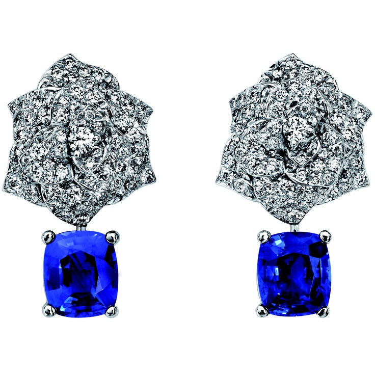 f53d6d52b5e024bf8e3df6557b0583fa Jewelry with the sea color