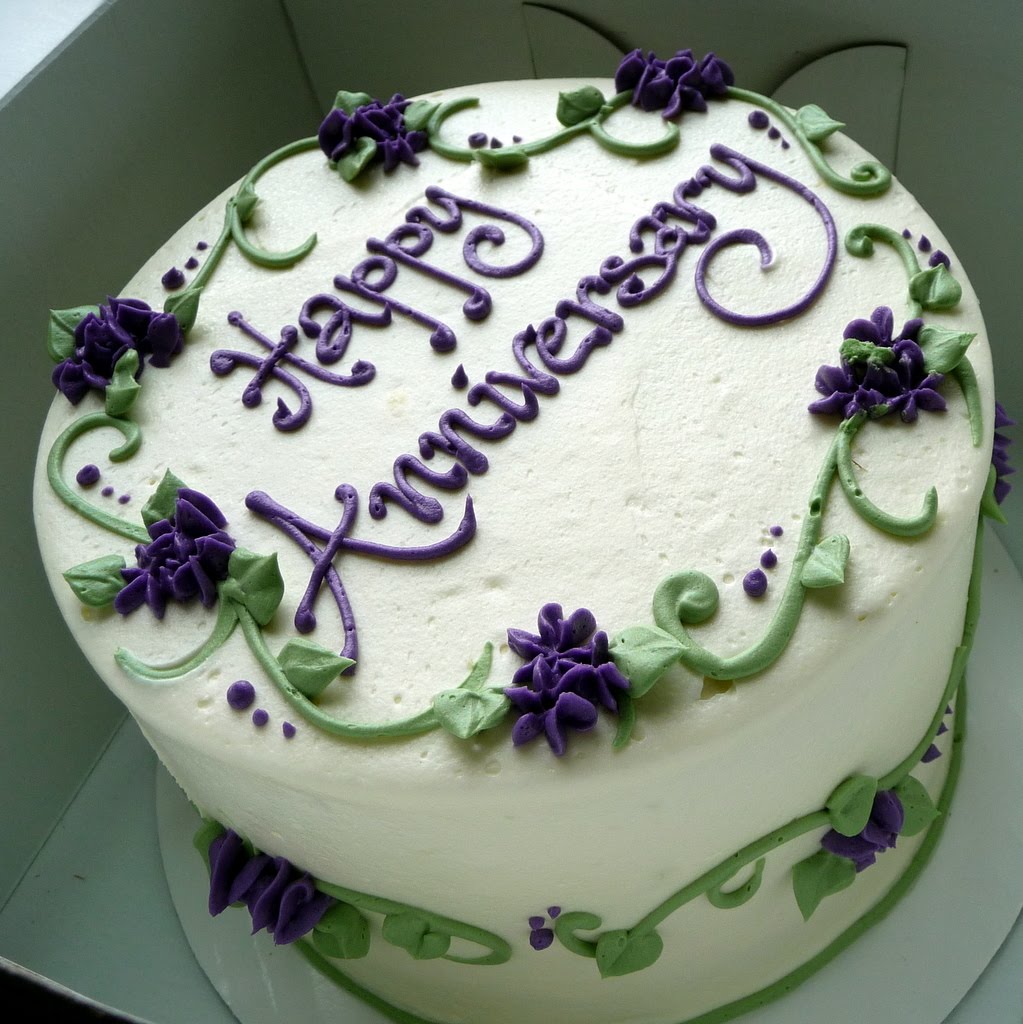  Top 10 designs for wedding anniversary cake
