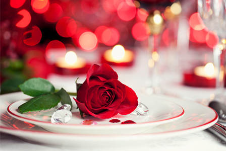 romantic valentines day place setting horiz 8 tips for lovers for a romantic Valentine