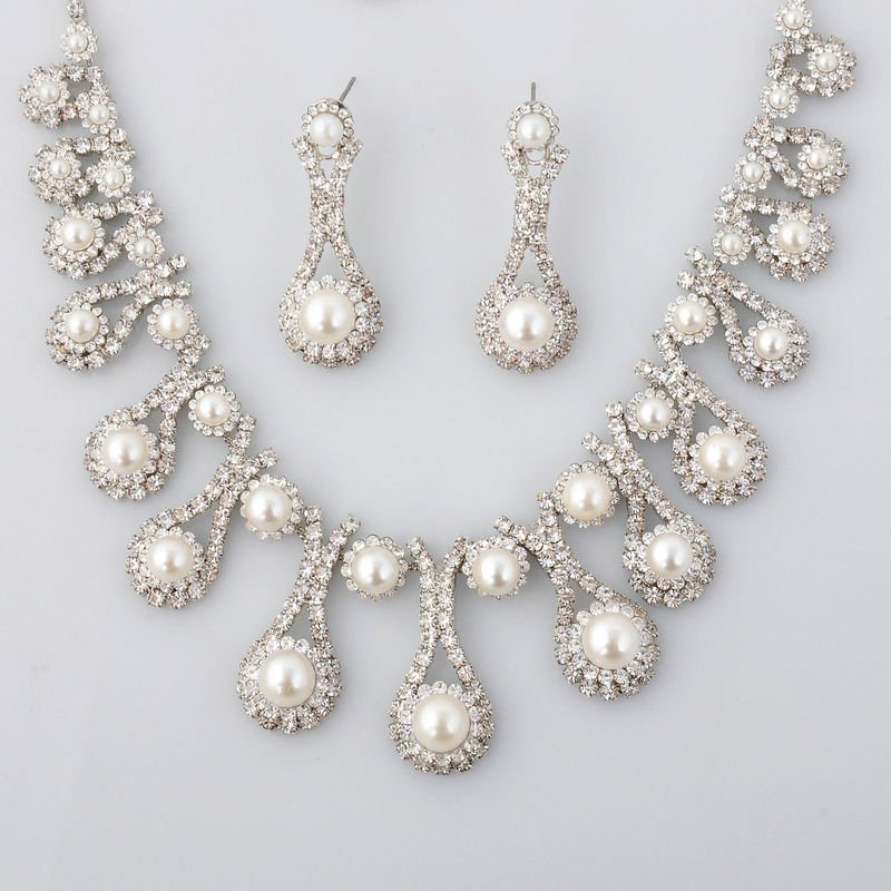pearl bridal jewelry Fantastic Pearl Jewelry for bride 2014