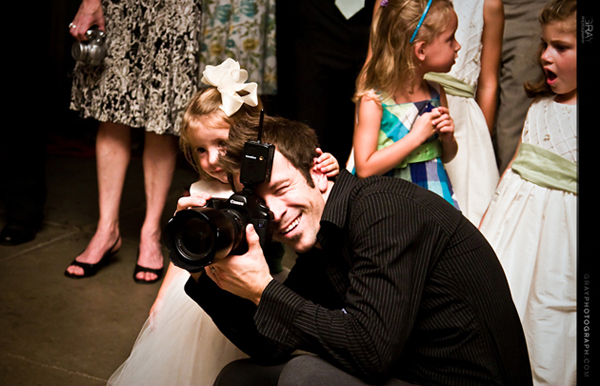 professional wedding photographer Find out how choosing a brilliant wedding photographer