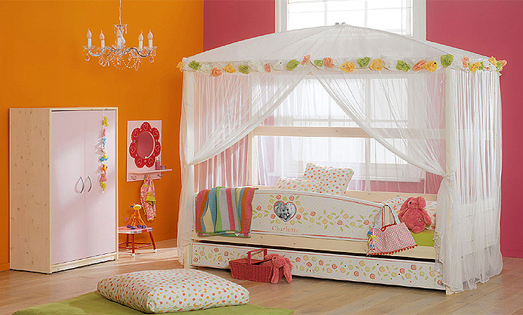 dormitorios infantiles cama con dosel 01 Ideas for Decorating Childrens Bedrooms