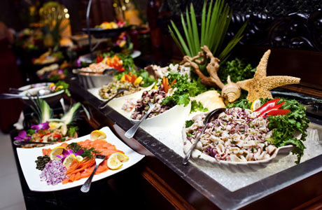 wedding buffet cold food460x300 wedding Buffet between desirable and Blocked