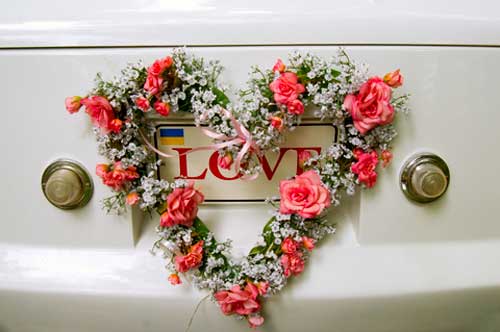 10 Ideas for wedding car flowers decoration wedding car decorations 4 10 Ideas for wedding car flowers decoration