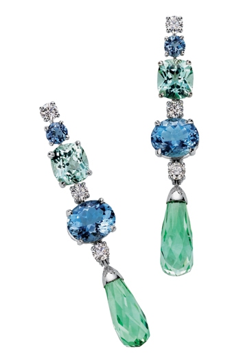 004d08af70691b7ce7508be3b0fb2422 Jewelry with the sea color