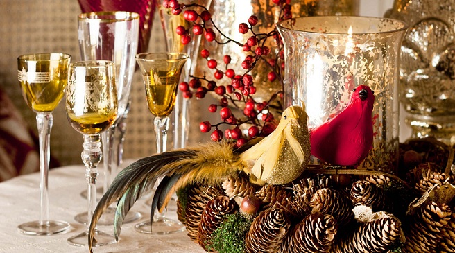 23dcb2fa9d7eb8ed0ab722af55f152c9 Decorate the house for Christmas holiday