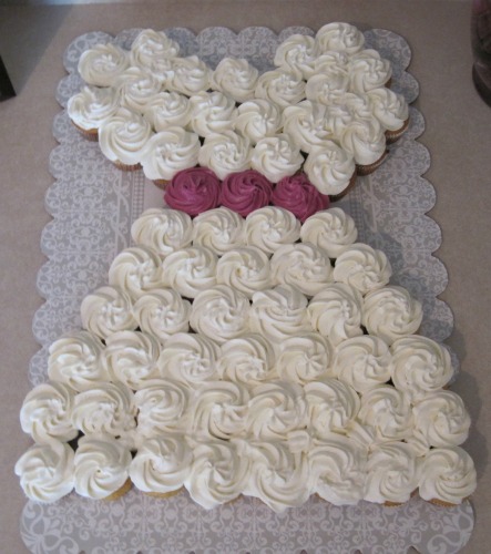 69675f64a605e6e82e6f86296daf8898 wedding dress cake of pre wedding ceremony