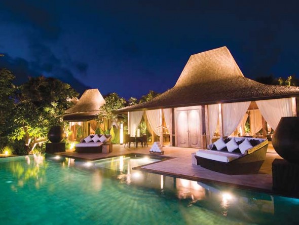 8b0c1991aeaba5f331e2c65f94b151e8 10 Islands to spend your honeymoon