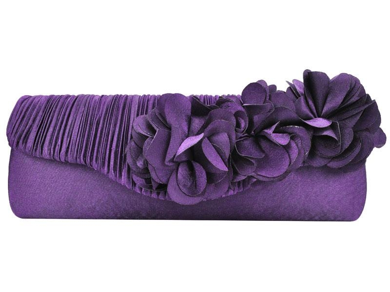 9ad60bdd80a75a1b2894ed128f9b501b Unique Winter Gifts for Mothers