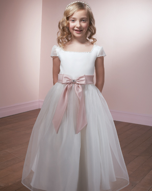a38e5098593664deb6cdf5c7e434d1b1 children style in your wedding ceremony