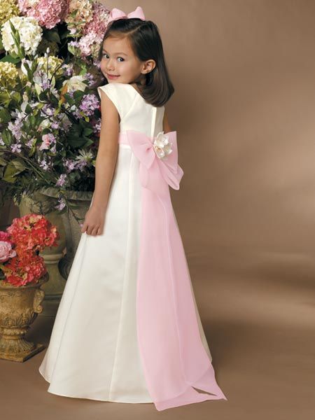 ac1cdacea23d7c3301b8e7c270d7b99e children style in your wedding ceremony