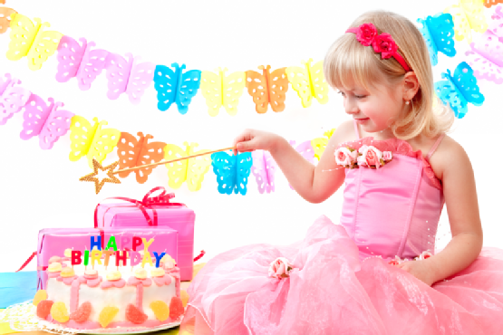 aeb003a58389aea06b2f7c301b08b5e2 Birthday gift for your children at home