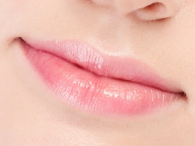 b337b6a3c95affdd0543cb79c065aa3e Tips to get rid of dry lips