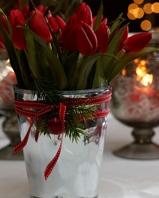 b6561da48899c10e46ea3528bafcd3a6 Christmas wedding decors idea