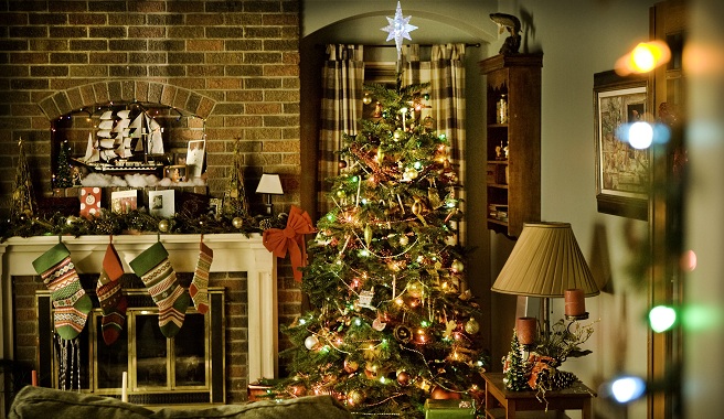 c0761254b631562e5fcc5953c48c02ed Decorate the house for Christmas holiday