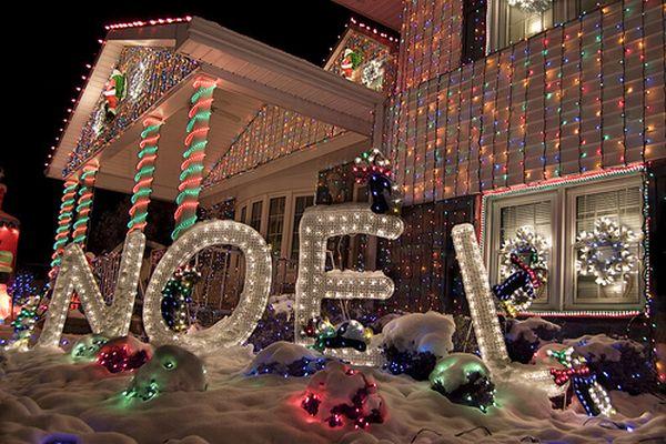 c97a59a98b9e01e445cb0ee151718b2d 5 Tips for Christmas lights ideas 