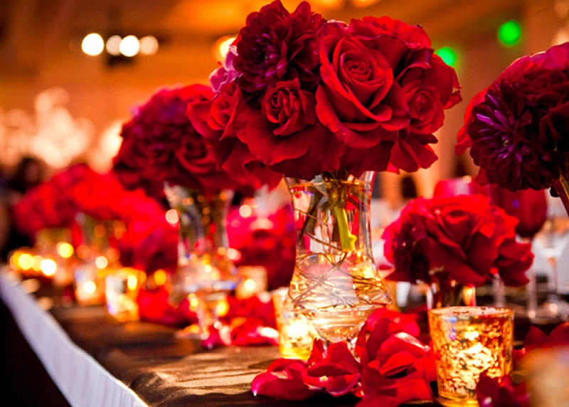 ca82faca64d9628866995971457384c4 Wedding decoration in red
