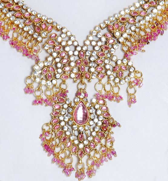 costume jewellery pln516cjo 01 Indian wedding jewelry with special character