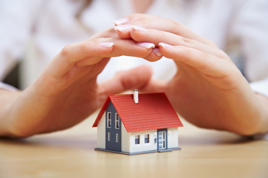 d678eea643ccadd4084e7ee3d64360b9 Protect your home during the holidays