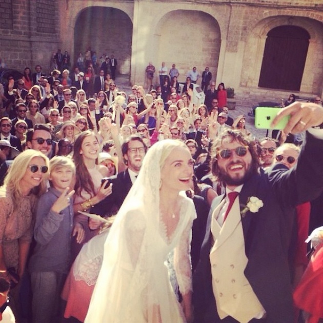 db64ba0488c5be3e112517ede016b62c The Most Beautiful 10 Shots Selfie For The Bride