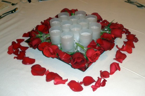 e7adbf77fd275a741b0800d2bb460529 Christmas wedding decors idea