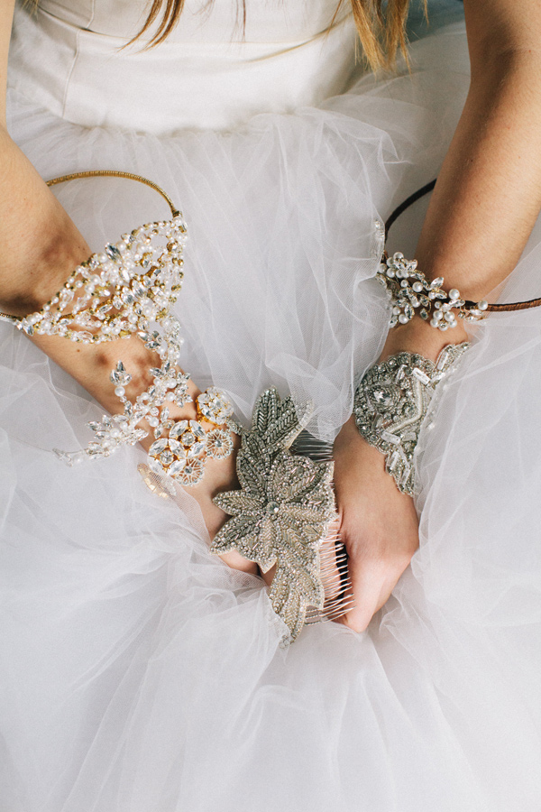 e9a296154f1044c34a7179726967efda Winter Wedding accessories designs ideas