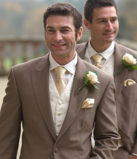 edc3c44a08fb4a88ac460757f67dc665 The best choosing of the grooms suit