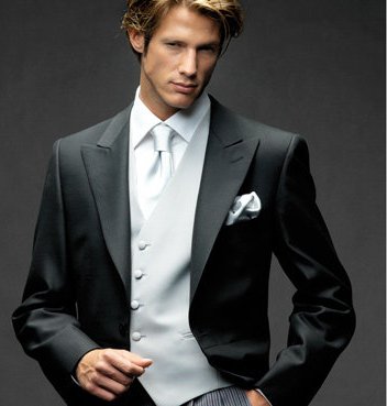 ef3e6ea807ce6b9941d58e459d038992 Words whispered in the ear of the groom