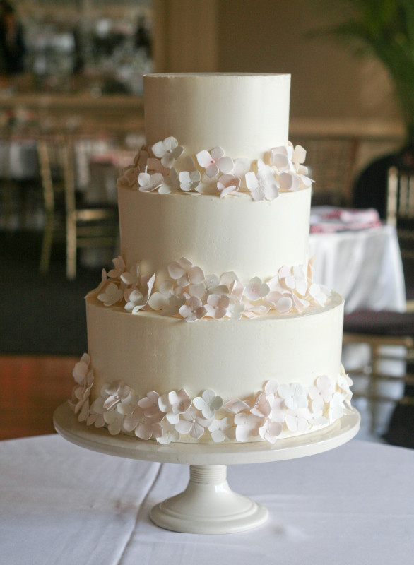 Wedding Cake Decorations styles 2015 fb0589ffa84f4db1268bb48747db2fad Wedding Cake Decorations styles 2015