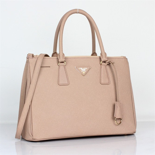 P14173272 PRADA bag for your mother 