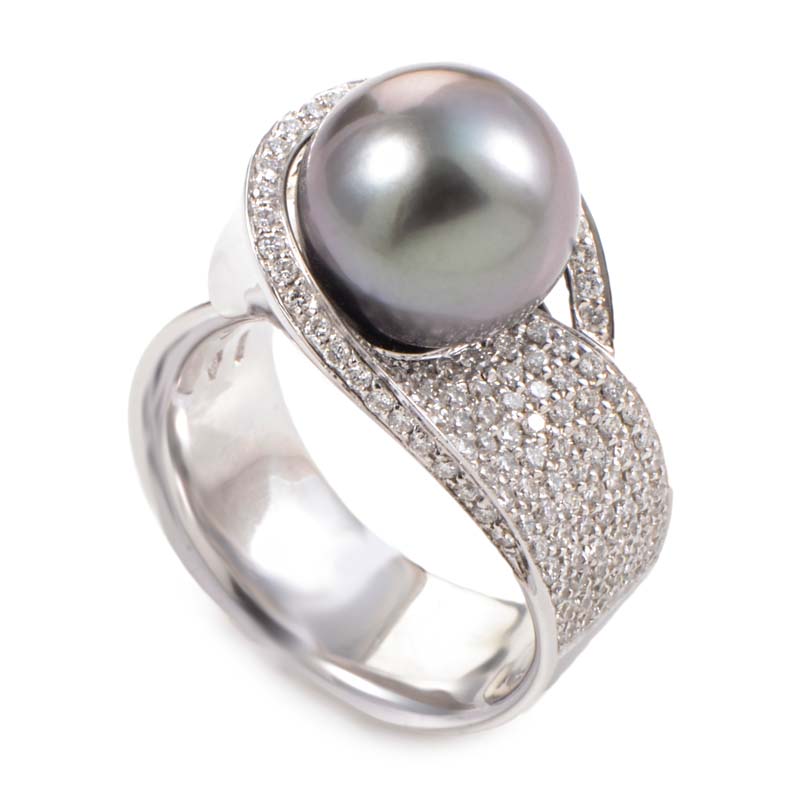  Marvel white gold pearl rings
