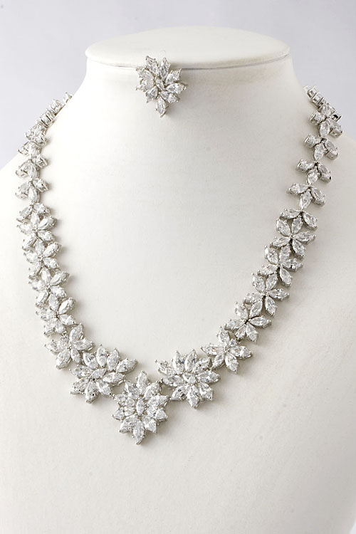 nice lovely wedding cubic zirconia necklaces 1 85997 The most beautiful necklaces for bridal 2014