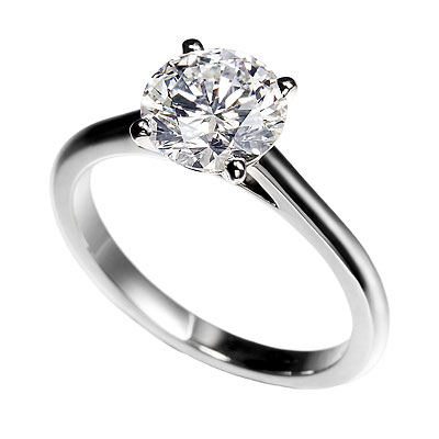 052809 debeers03 400x400 Formations of the luxury wedding rings 2014