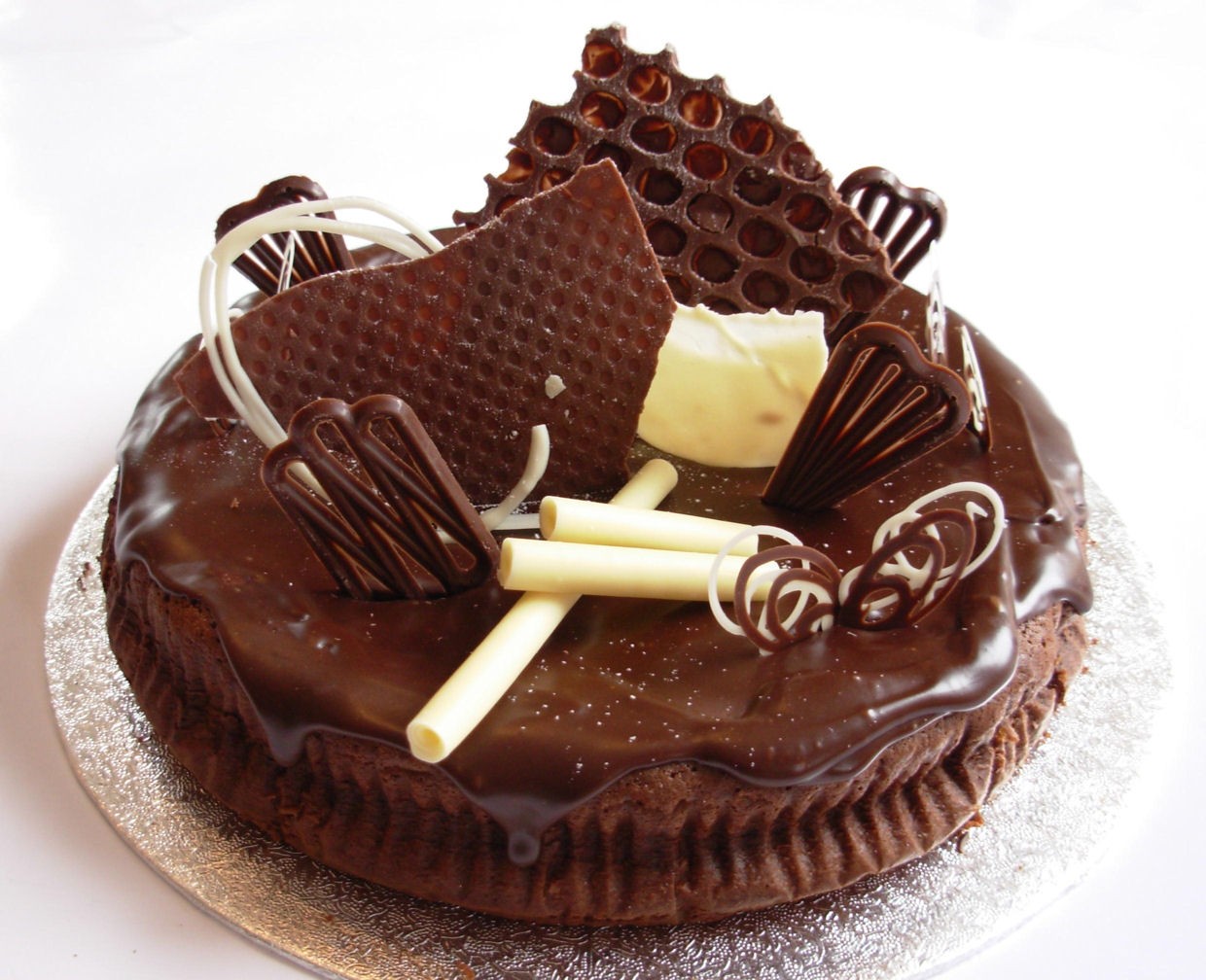 cake2large Classic birthday cakes 