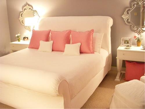 7fb7f3764d61 Pink bedroom decoration to support breast cancer campaign