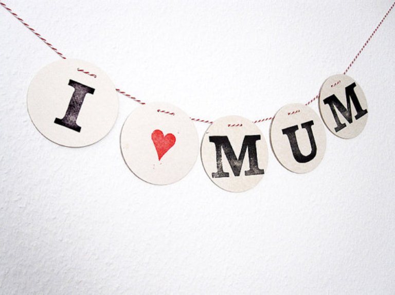 Best mothers day decorations ideas 2014 garlands and paper decorations for mothers day 2 Best mothers day decorations ideas 2014