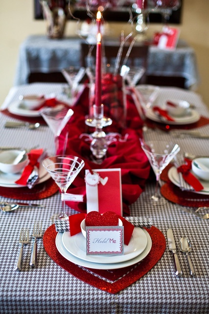 romantic valentines day table settings 13 Decor of tables for Valentines