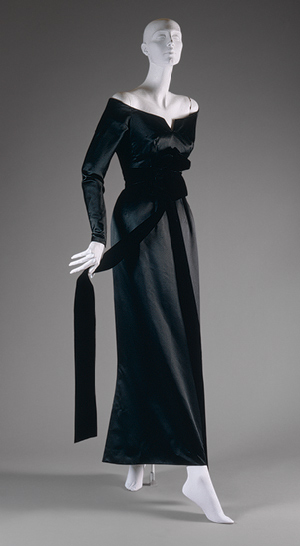 h2 C.I.65.14.12a,b What to Wear to a Fall Wedding