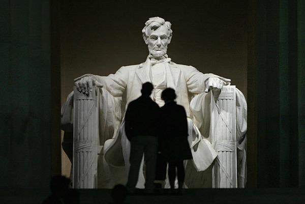 0212 abe lincoln memorial.jpg full 600 Happy Lincolns Birthday 2014