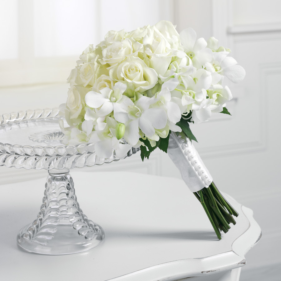 flori pentru nunta1 Latest bridal bouquet for the 2014 Winter